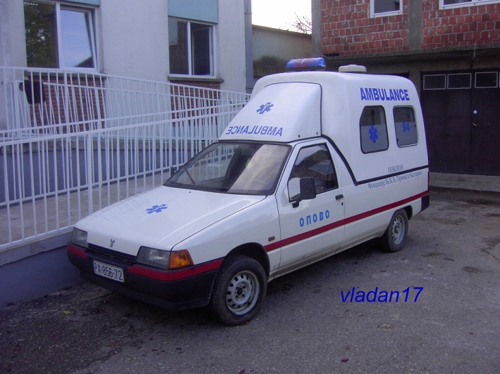 The vehicle is Yugo Florida Sanitet 13 build by Zastava