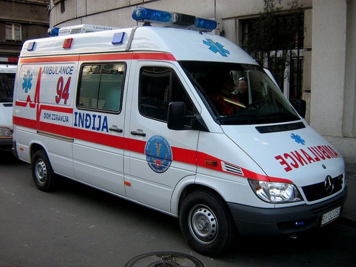 Mercedes benz ambulances #6