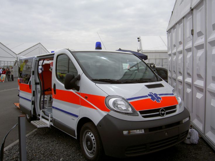 Picture of Opel Vivaro Ambulance