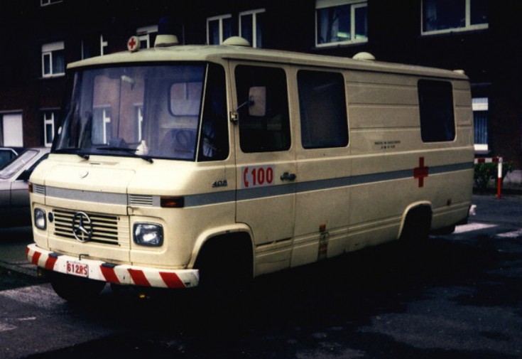 Ambulance Mercedes