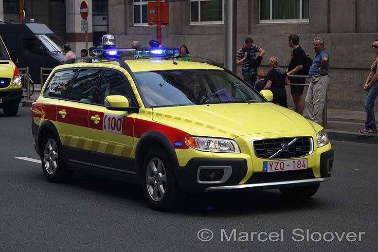Volvo V70 emergency unit