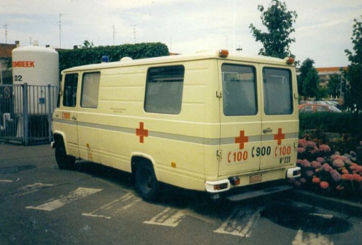 MB 408, Sint Niklaas