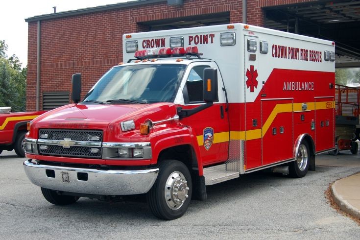 Crown Point Ambulance 1561
