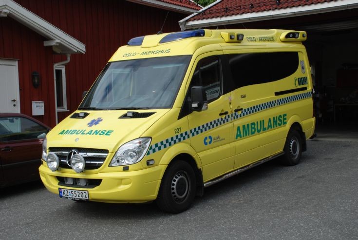 Mercedes ambulanse norge #2