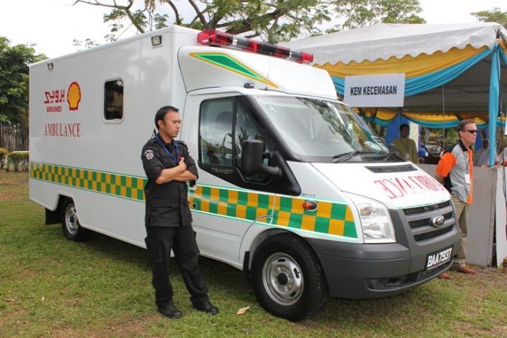 Ford Transit / B.A.U.S ambulance 