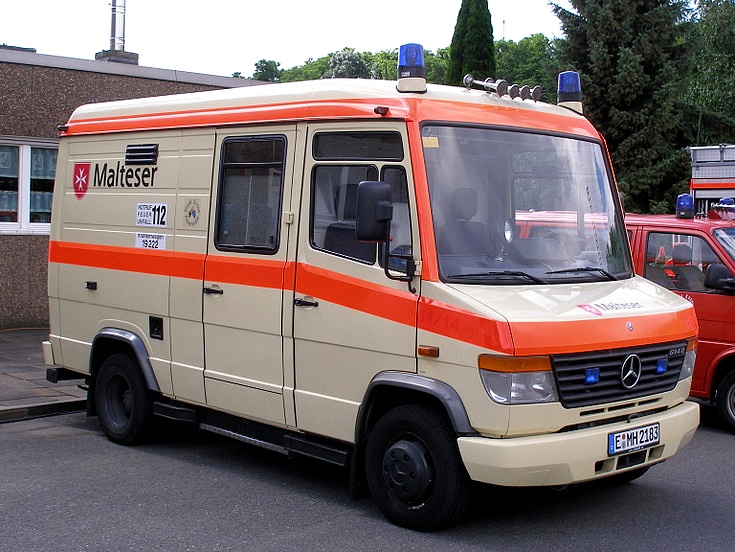 D - Essen - Order of Maltese - Ambulance