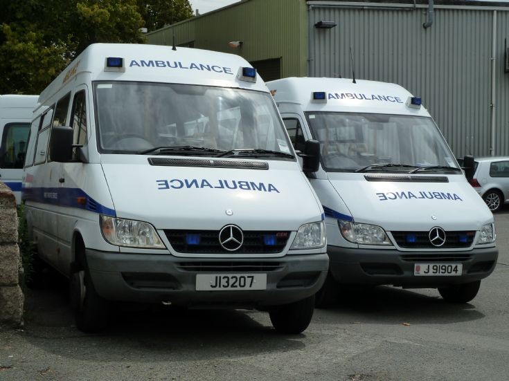 Mercedes Ambulances J13207 & J91904