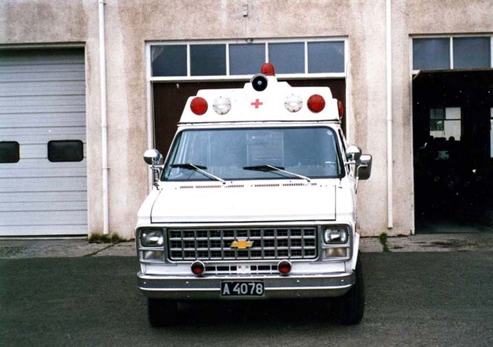 Chevrolet Chevy Van G-30,Akureyri FB,front