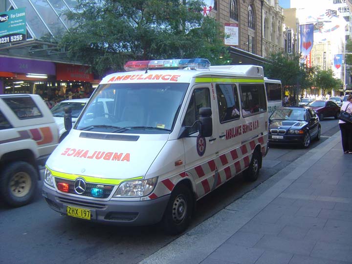 Picture of a New South Wales Mercedes Ambulance 