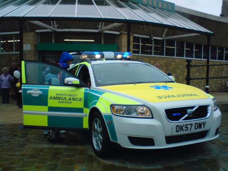 North West Ambulance Volvo V50
