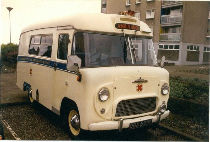 Morris of Scottish Ambulance Preservation Group