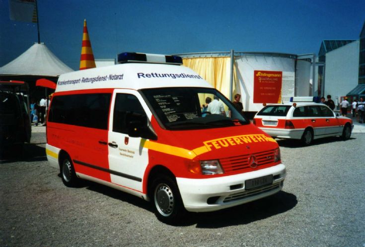 Bielefeld Feuerwehr Ambulance