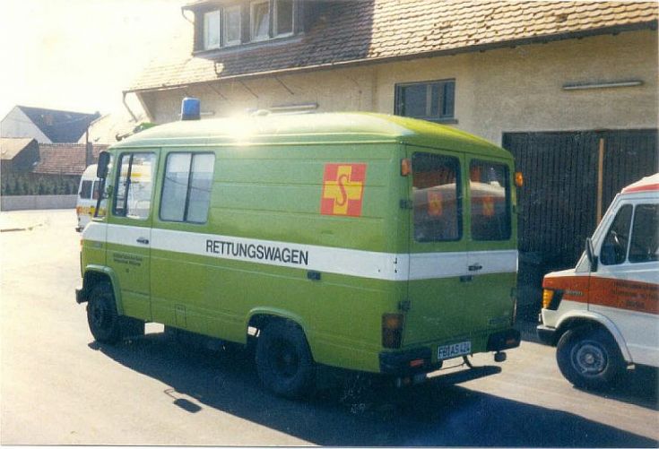 Rettungswagen Kraben-Kloppenheim